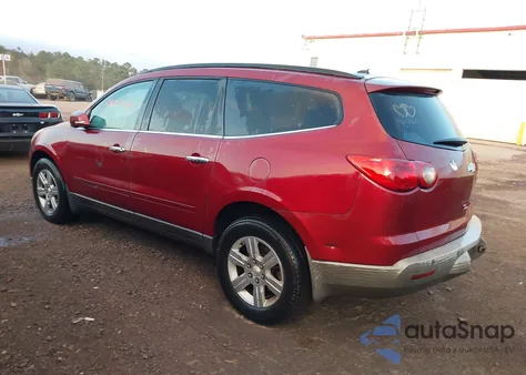 2010 Chevrolet Traverse Lt z USA, uszkodzony, nr VIN 1GNLRFED9AJ201447